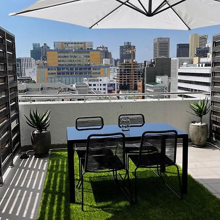 Modern Luxury Studio With Breathtaking City Views - No Load Shedding Kapské Město Exteriér fotografie