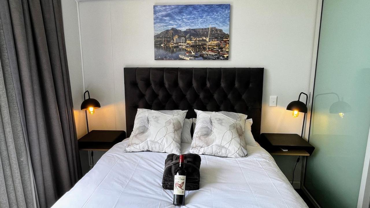 Modern Luxury Studio With Breathtaking City Views - No Load Shedding Kapské Město Exteriér fotografie