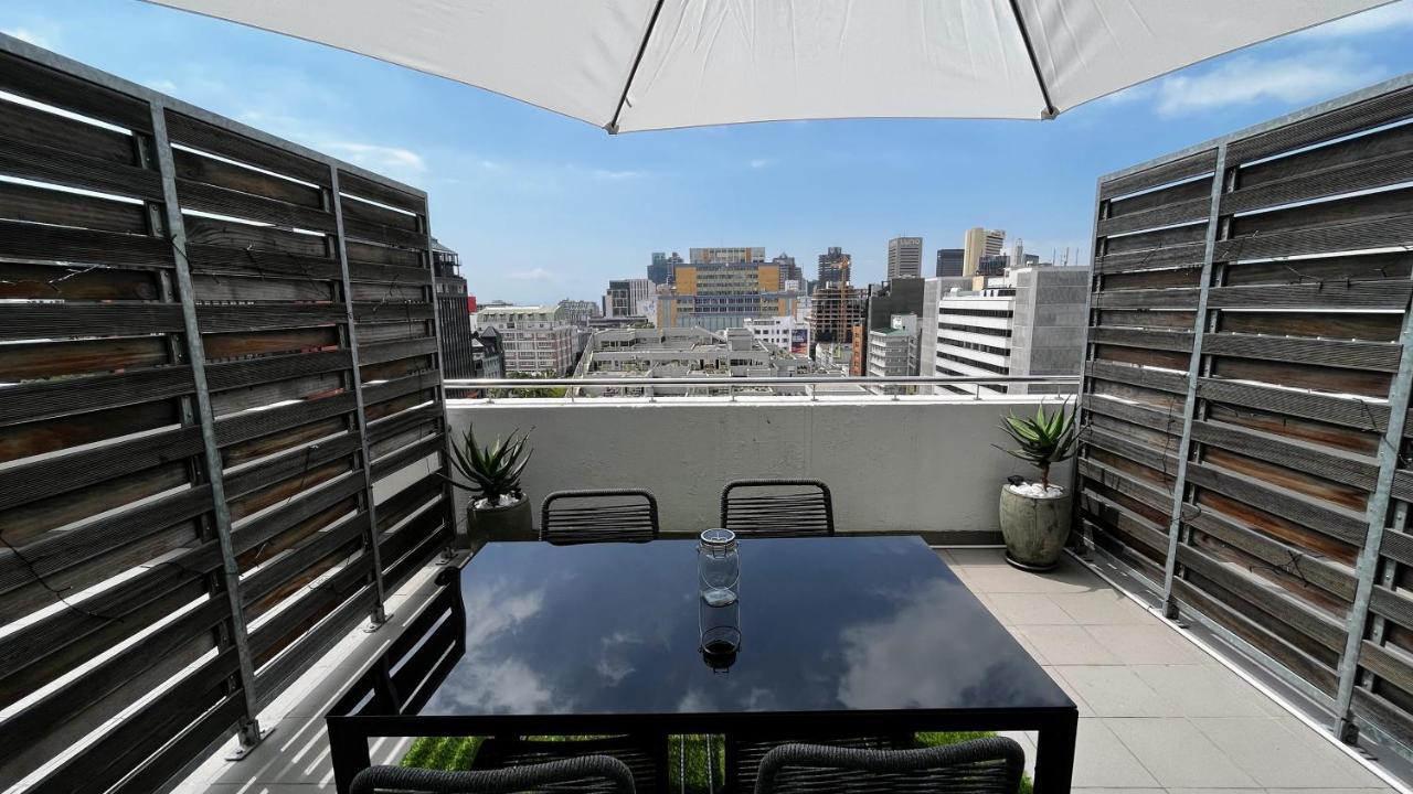 Modern Luxury Studio With Breathtaking City Views - No Load Shedding Kapské Město Exteriér fotografie