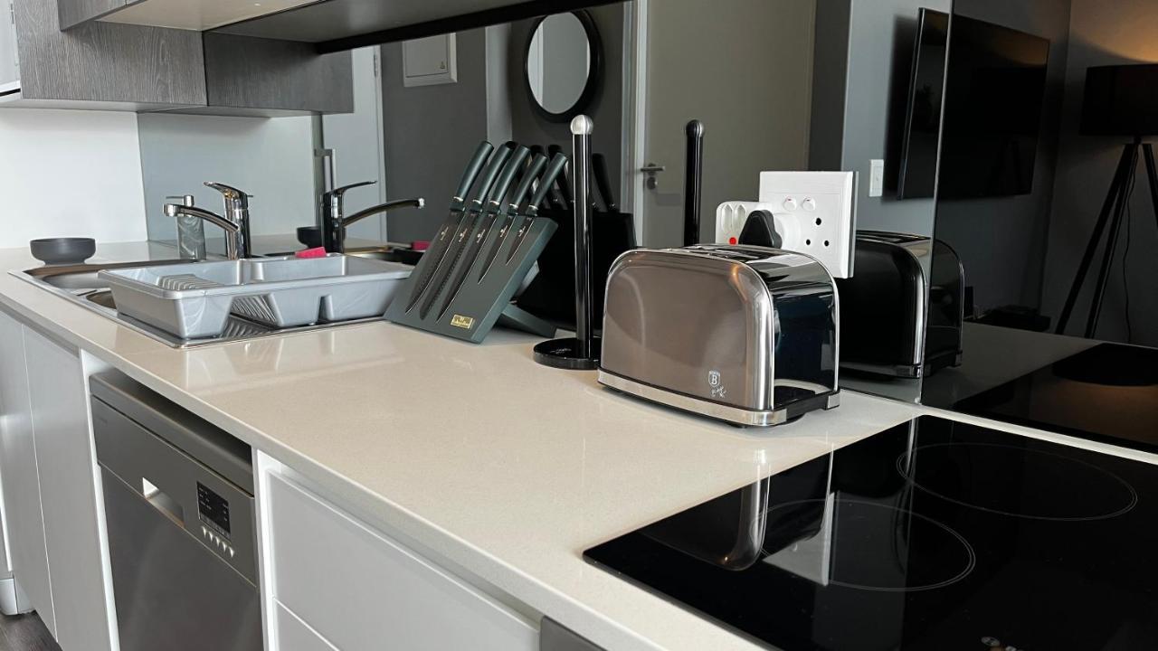 Modern Luxury Studio With Breathtaking City Views - No Load Shedding Kapské Město Exteriér fotografie